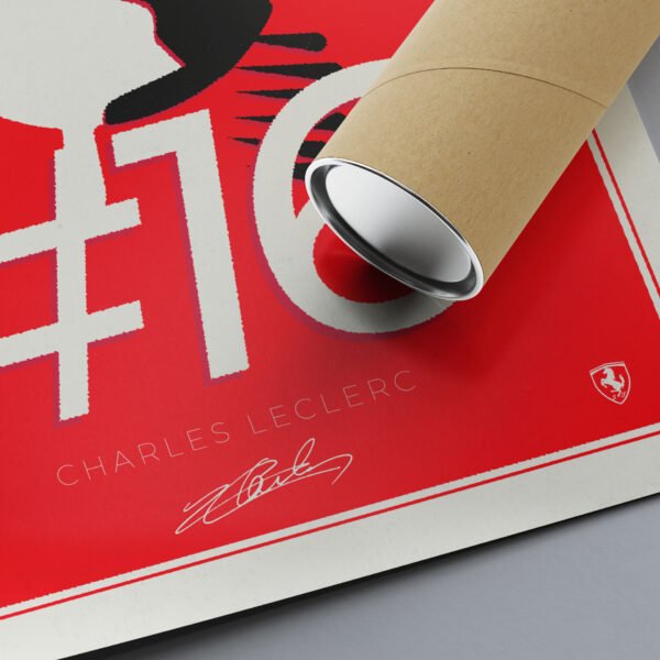 Detaliu din portretul Charles Leclerc desenat manual, cu sigla Ferrari și semnătura pilotului, din seria de postere F1 Koalitia.